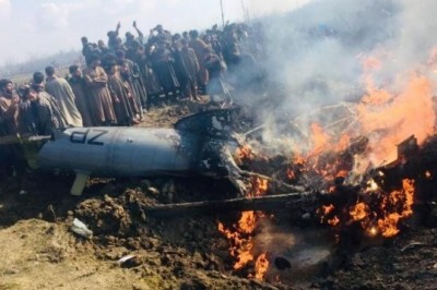 Indian Air Force jet crashes in J&K's Budgam 