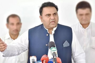 آج دنیا کے پہلے ابو بچاؤ مارچ کا آغاز ہوا ہے: فواد چوہدری