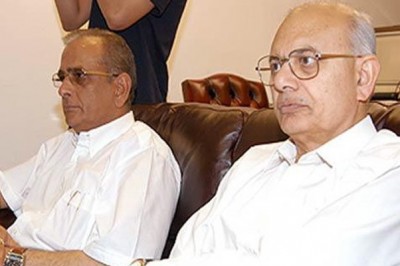 بانی ایم کیو ایم اور سابق پارٹی ارکان کے درمیان 2 مکانات کے معاملے پر اختلافات