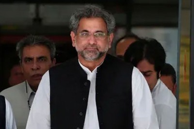 ایل این جی کیس: شاہد خاقان کے جسمانی ریمانڈ میں 15 اگست تک توسیع