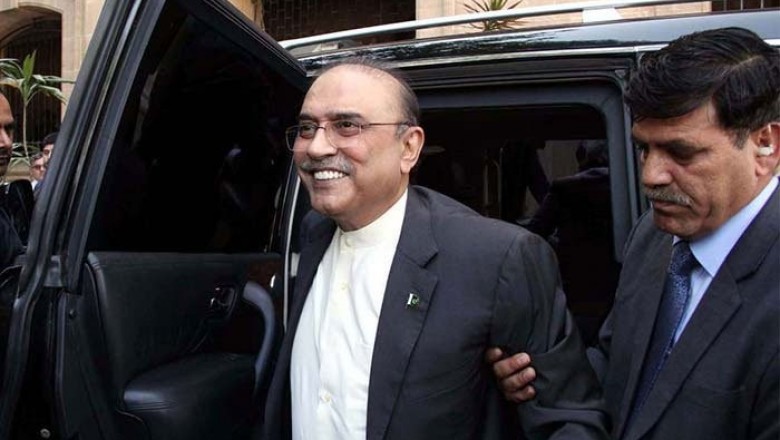 حکومت سب کو گرفتار کر کے اپنا شوق پورا کر لے: آصف زرداری