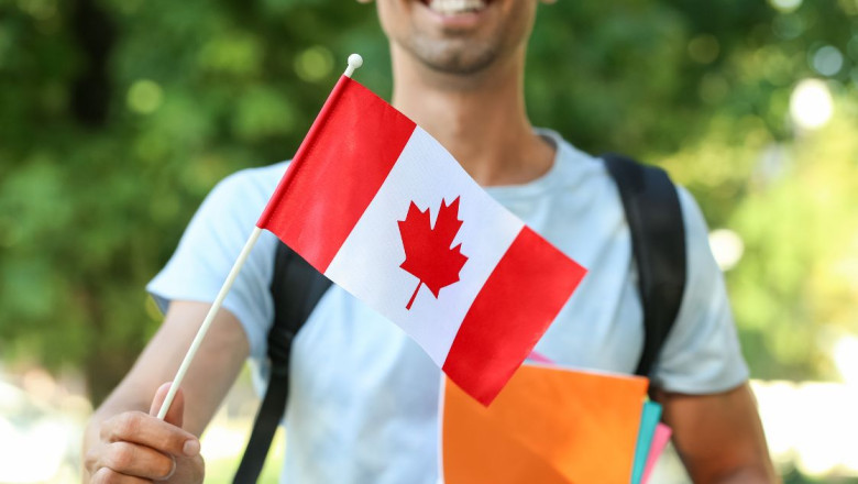 Study in Canada: $10,000 Scholarship Program for Pakistani Students Launched