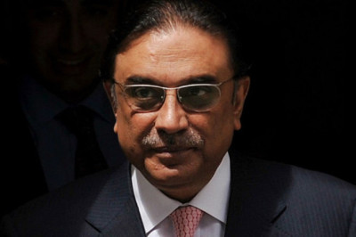 Asif Ali Zardari claims that Gen. Bajwa threatened to impose 