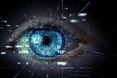 11-Year-Old Girl Creates AI App to Detect Eye Disease with 70% Accuracy