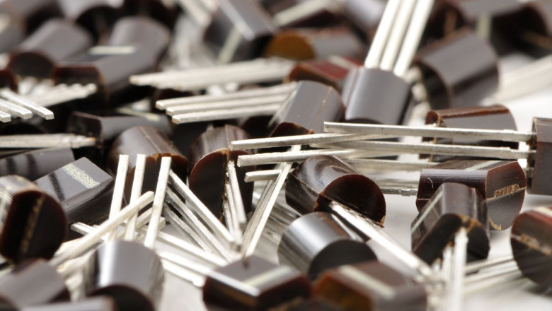 The First Electric Wooden Transistor Was Created By A Scientist.
