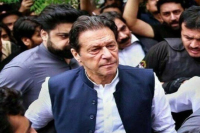 Imran Khan Arrested In Islamabad By Rangers