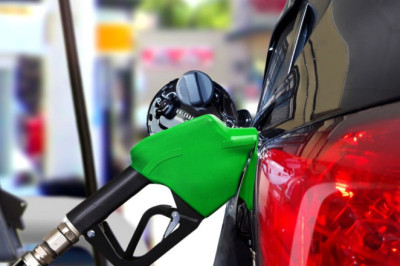 In Pakistan, The Price Of Petrol Is Expected To Reduce By Rs. 10