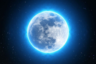 Detailed Moon Image Captured by American Astrophotographer