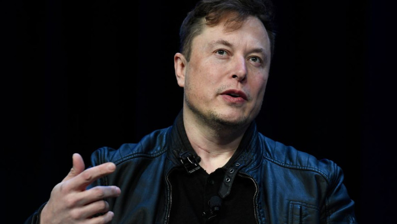 Elon Musk Praises Islam's Contributions to Scientific Advancement