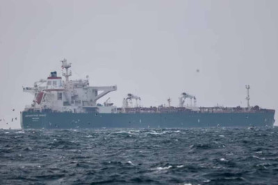 In small ships, Pakistan will transport Russian oil imported from Oman.