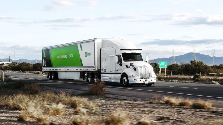 Self-Driving Truck Travels 950 Miles In 10 Hours Less Time Than a Human