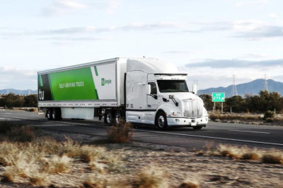 Self-Driving Truck Travels 950 Miles In 10 Hours Less Time Than a Human