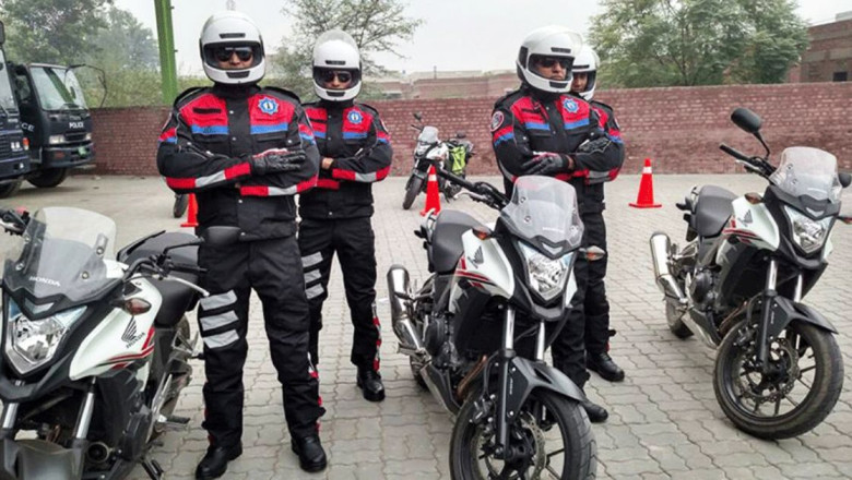In Lahore, a Dolphin Police Officer Was Killed by a Pubg Addict