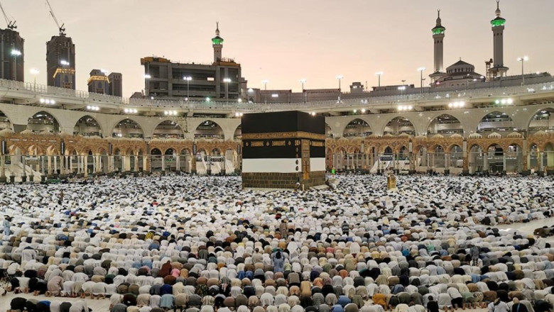 More than a Million Pilgrims from Other Countries Have Arrived So Far, Says the Ministry of Hajj