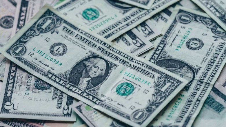 USD to Pkr: The Rupee Increases by RS11 in Interbank Exchange