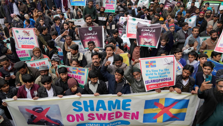Following the Sacrilege Incident, Kuwait Decides to Manufacture 100,000 Copies of the Holy Quran in Swedish