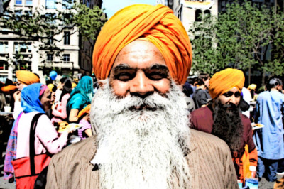 Sikhs from India Arrive in Pakistan to Celebrate Baba Guru Nanak's Birth Festival