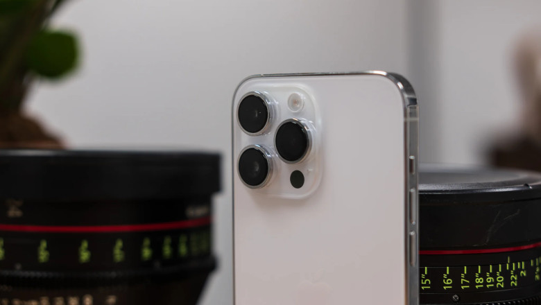 Tetraprism Lens with 5x Optical Zoom to Be Included in the iPhone 16 Pro Series