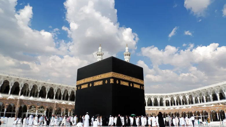 Saudi Arabia Initiates Regular Maintenance of the Holy Kaaba