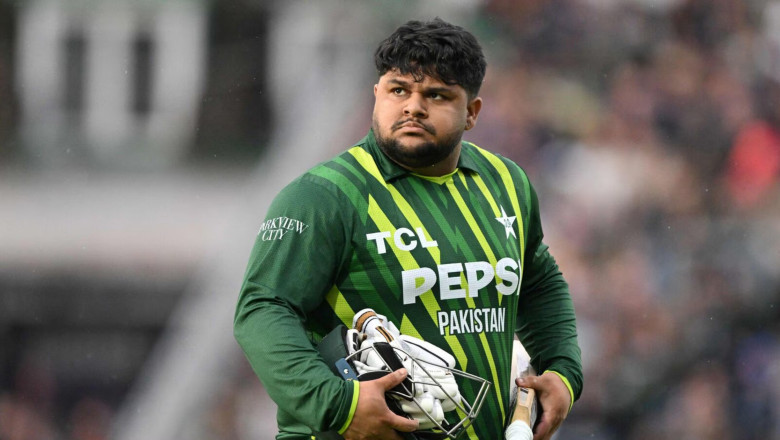 Azam khan was "dropped" from pakistan vs INDIA T20 world cup 2024.